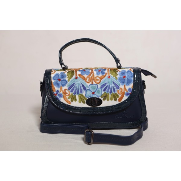  Enchanted Garden charming Crossbody bag