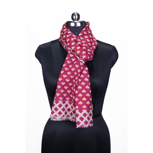 Geometric Heart Pattern Stole 